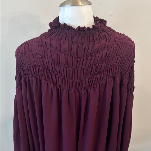 VENUS 1X Modest High Neckline Purple Blouse - Picture 6 of 10